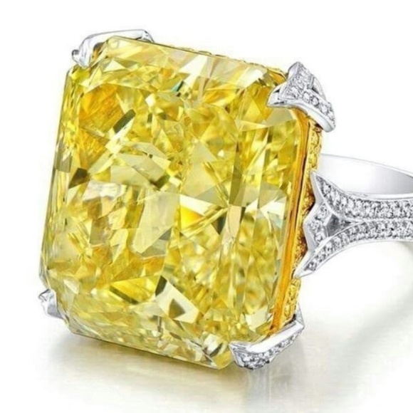Jewelry - LAST ONE! 10.06CT Yellow Topaz Silver Ring